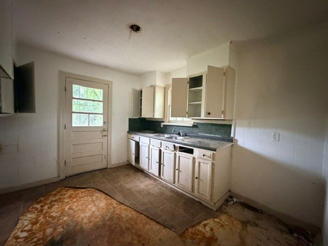 6006 Canal Boulevard, Shreveport, LA 71108