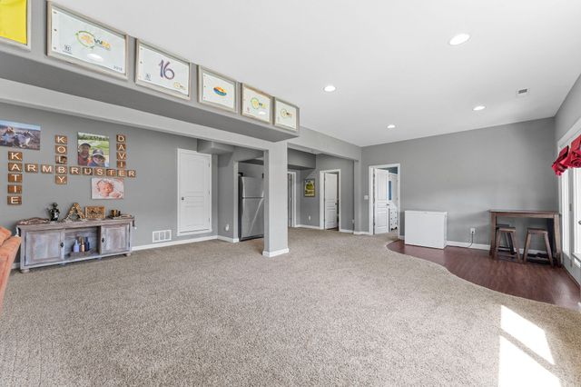 260 Gabby Lane, Walnut Shade, MO 65771