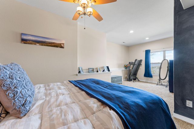 260 Gabby Lane, Walnut Shade, MO 65771