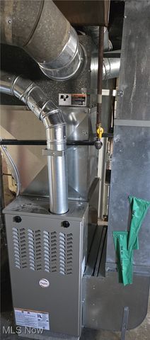 14512 Granger Road, Maple Heights, OH 44137