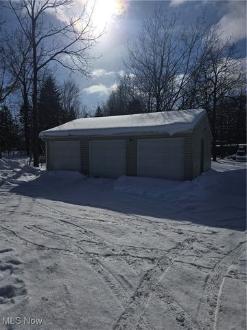 14512 Granger Road, Maple Heights, OH 44137