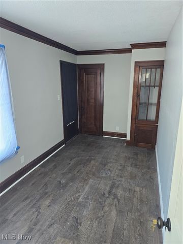 14512 Granger Road, Maple Heights, OH 44137