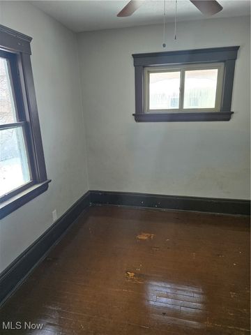 14512 Granger Road, Maple Heights, OH 44137