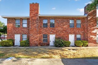 210 Rolston Road 2, Irving, TX 75060