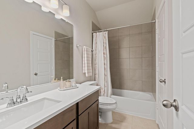 3314 Old Ironwood Drive, Spring, TX 77386