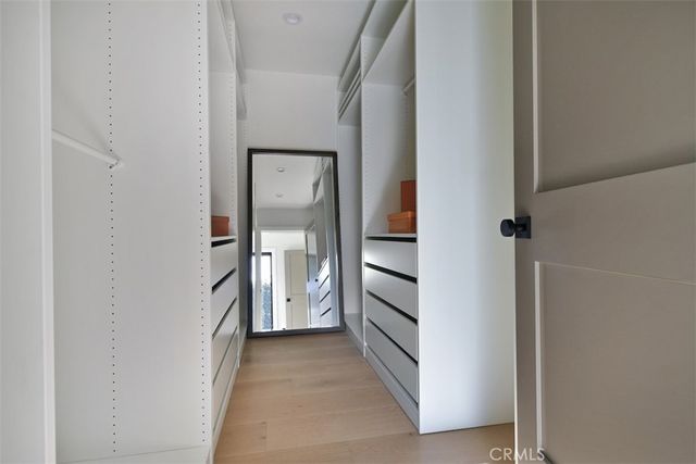 7907 Vicksburg, Los Angeles, CA 90045