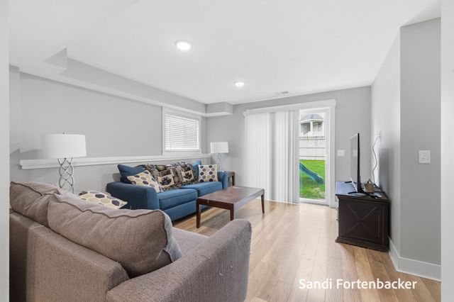 6635 Timberbrook Court, Norton Shores, MI 49444