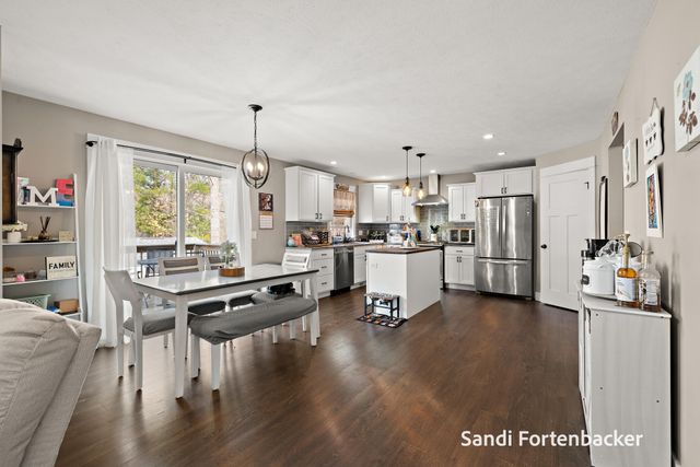 6635 Timberbrook Court, Norton Shores, MI 49444
