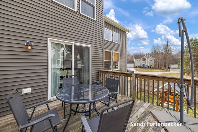 6635 Timberbrook Court, Norton Shores, MI 49444