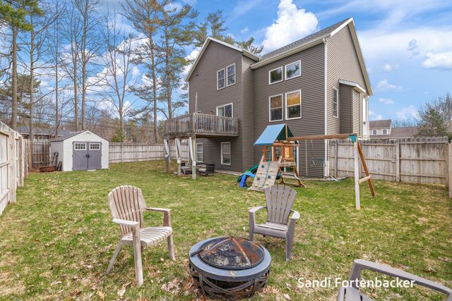 6635 Timberbrook Court, Norton Shores, MI 49444