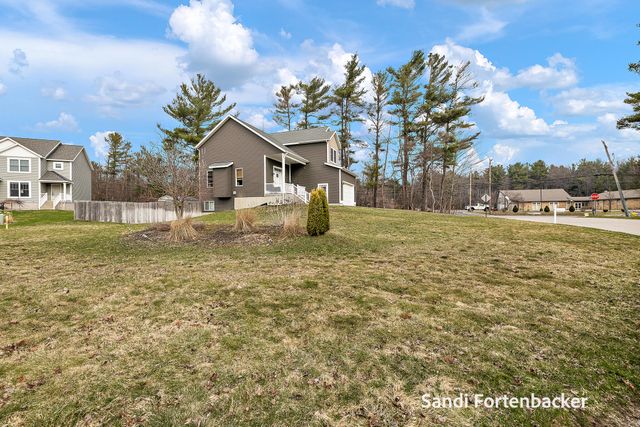 6635 Timberbrook Court, Norton Shores, MI 49444