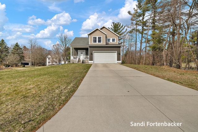 6635 Timberbrook Court, Norton Shores, MI 49444