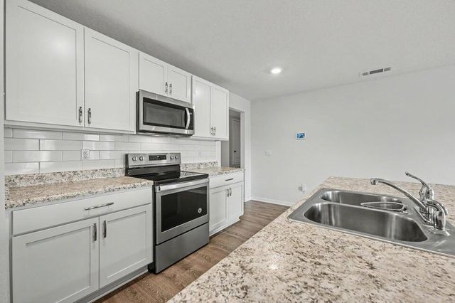 3277 Chappelwood Drive, Crestview, FL 32539