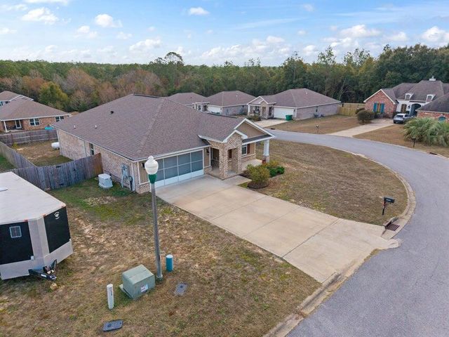 3277 Chappelwood Drive, Crestview, FL 32539