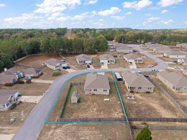 3277 Chappelwood Drive, Crestview, FL 32539