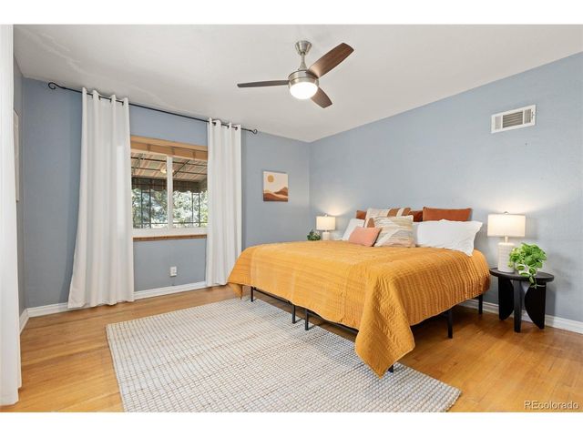 2315 Jasmine St, Denver, CO 80207
