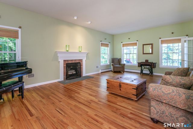 37 Woodruff Lane, Cornwall, CT 06796