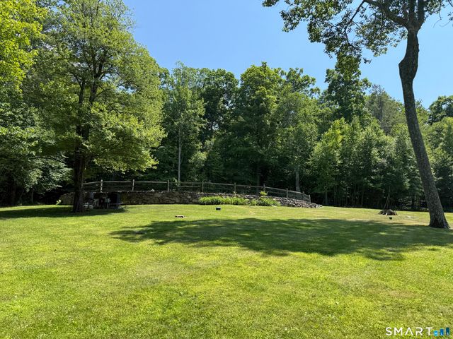 37 Woodruff Lane, Cornwall, CT 06796