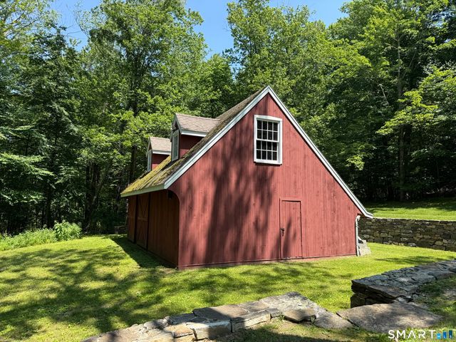 37 Woodruff Lane, Cornwall, CT 06796