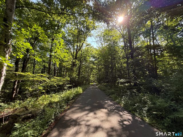 37 Woodruff Lane, Cornwall, CT 06796