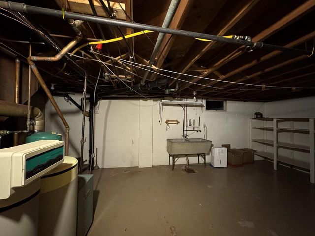 534 DEMAREST STREET, Waupaca, WI 54981
