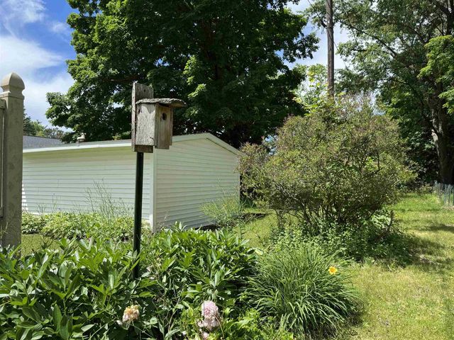 534 DEMAREST STREET, Waupaca, WI 54981