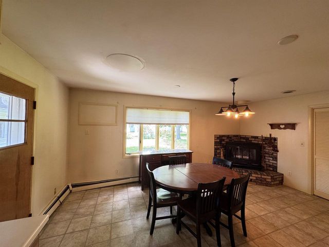 534 DEMAREST STREET, Waupaca, WI 54981