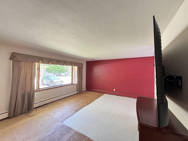 534 DEMAREST STREET, Waupaca, WI 54981