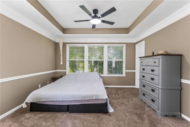 303 Crystal Drive, Belton, MO 64012