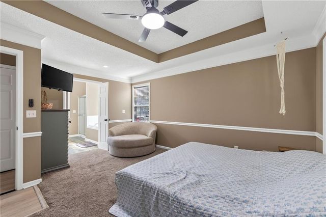 303 Crystal Drive, Belton, MO 64012