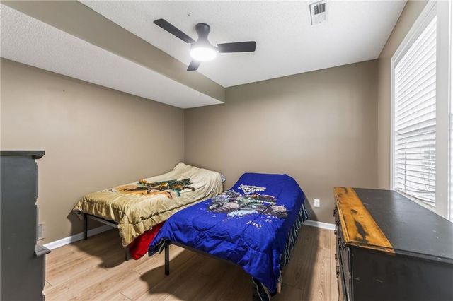 303 Crystal Drive, Belton, MO 64012