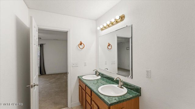 2117 James Mcmillian Drive, Maryville, TN 37803