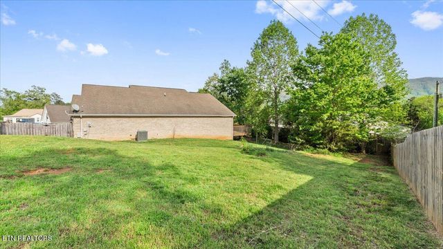 2117 James Mcmillian Drive, Maryville, TN 37803