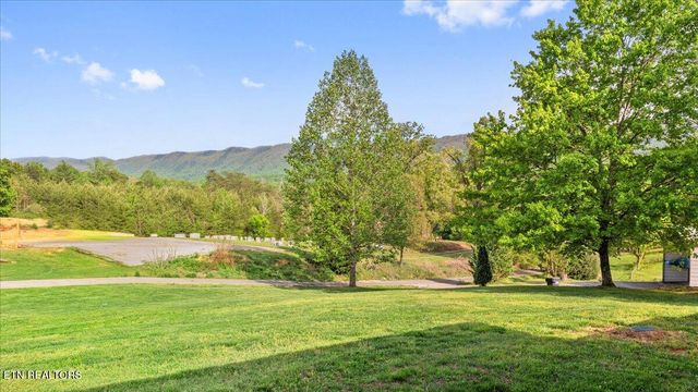 2117 James Mcmillian Drive, Maryville, TN 37803