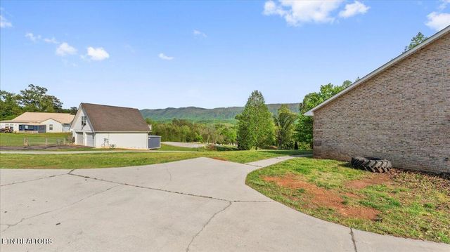 2117 James Mcmillian Drive, Maryville, TN 37803