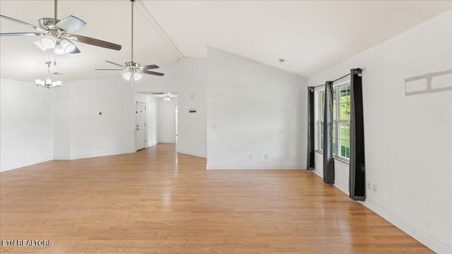 2117 James Mcmillian Drive, Maryville, TN 37803