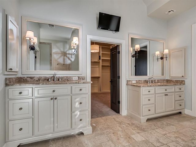 14004 Lago Strada, Oklahoma City, OK 73170