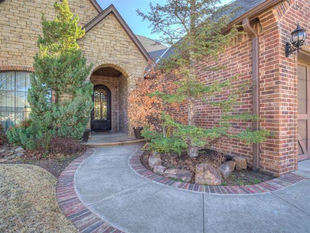 14004 Lago Strada, Oklahoma City, OK 73170