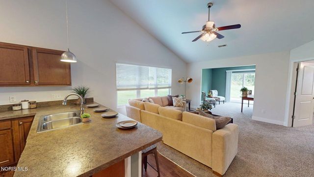 10610 River Oaks Drive, Perrysburg, OH 43551