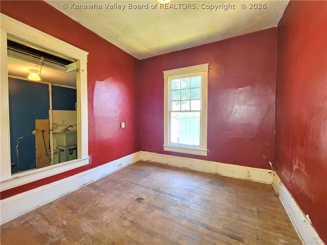 859 Anaconda Avenue, Charleston, WV 25302