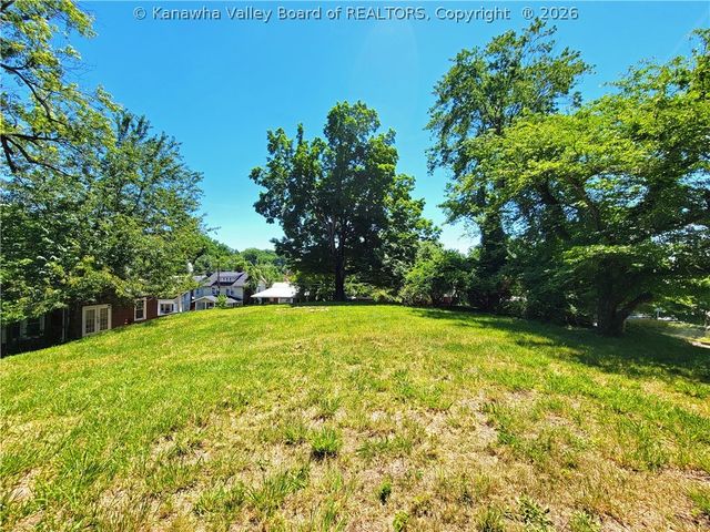 859 Anaconda Avenue, Charleston, WV 25302