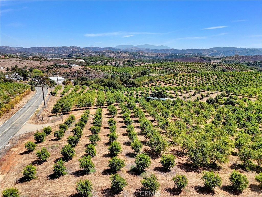 21055 CARANCHO Road, Temecula, CA 92590 — exterior