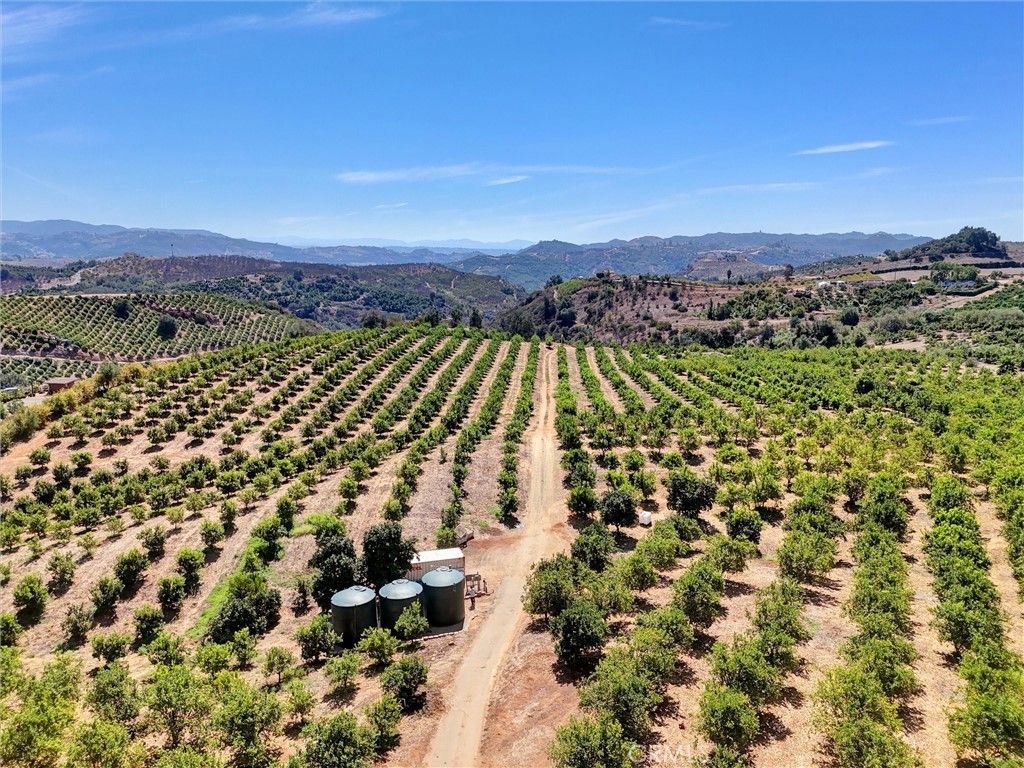 21055 CARANCHO Road, Temecula, CA 92590 — photo 5
