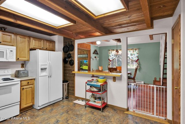 24805 N Cedar Mountain RD, Athol, ID 83801