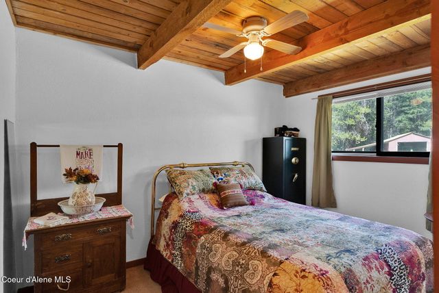 24805 N Cedar Mountain RD, Athol, ID 83801