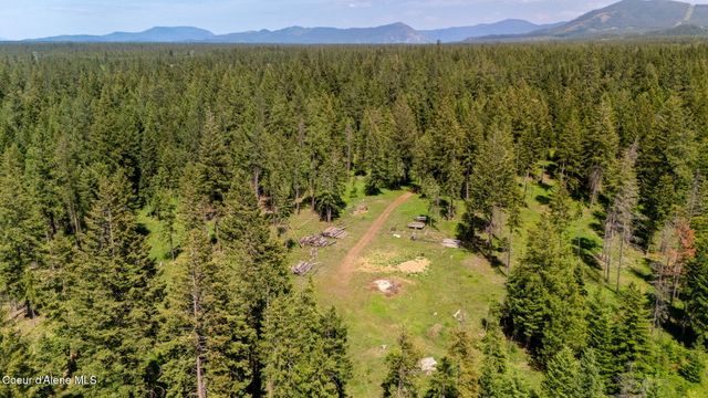 24805 N Cedar Mountain RD, Athol, ID 83801