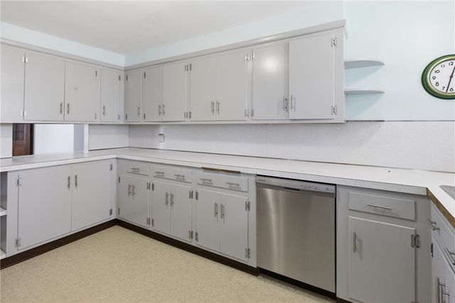 3 Wabasso Terrace, Middletown, RI 02842