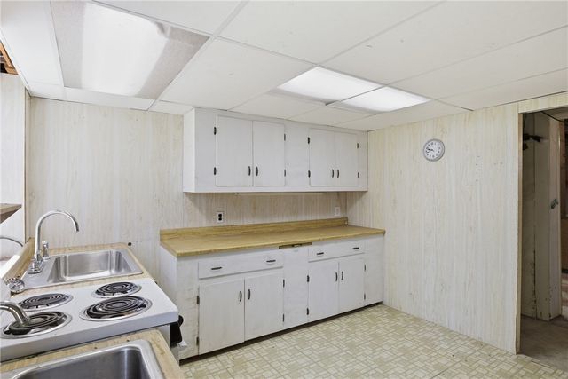 3 Wabasso Terrace, Middletown, RI 02842