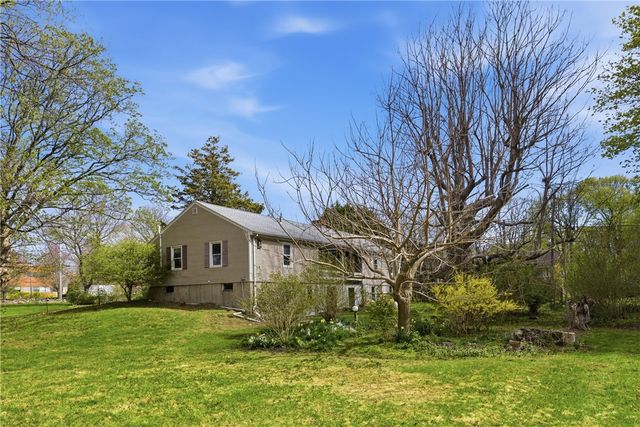 3 Wabasso Terrace, Middletown, RI 02842