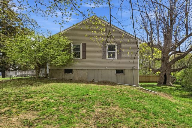 3 Wabasso Terrace, Middletown, RI 02842